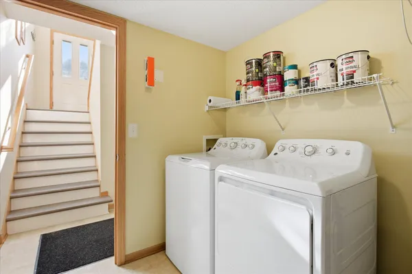 $250,000 | 13808 54th Avenue North, Plymouth, MN 55446