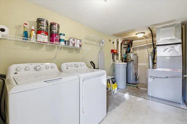 $250,000 | 13808 54th Avenue North, Plymouth, MN 55446