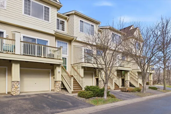 $250,000 | 13808 54th Avenue North, Plymouth, MN 55446