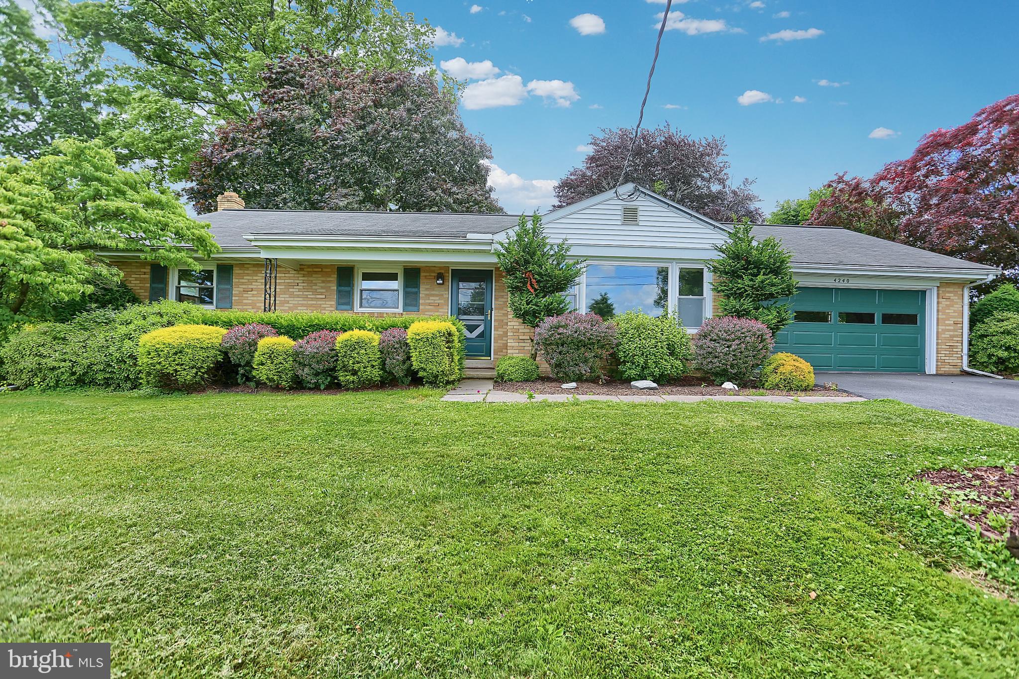 4240 Fairview Road Columbia, PA 17512 - Photo 1 of 40 Welcome!