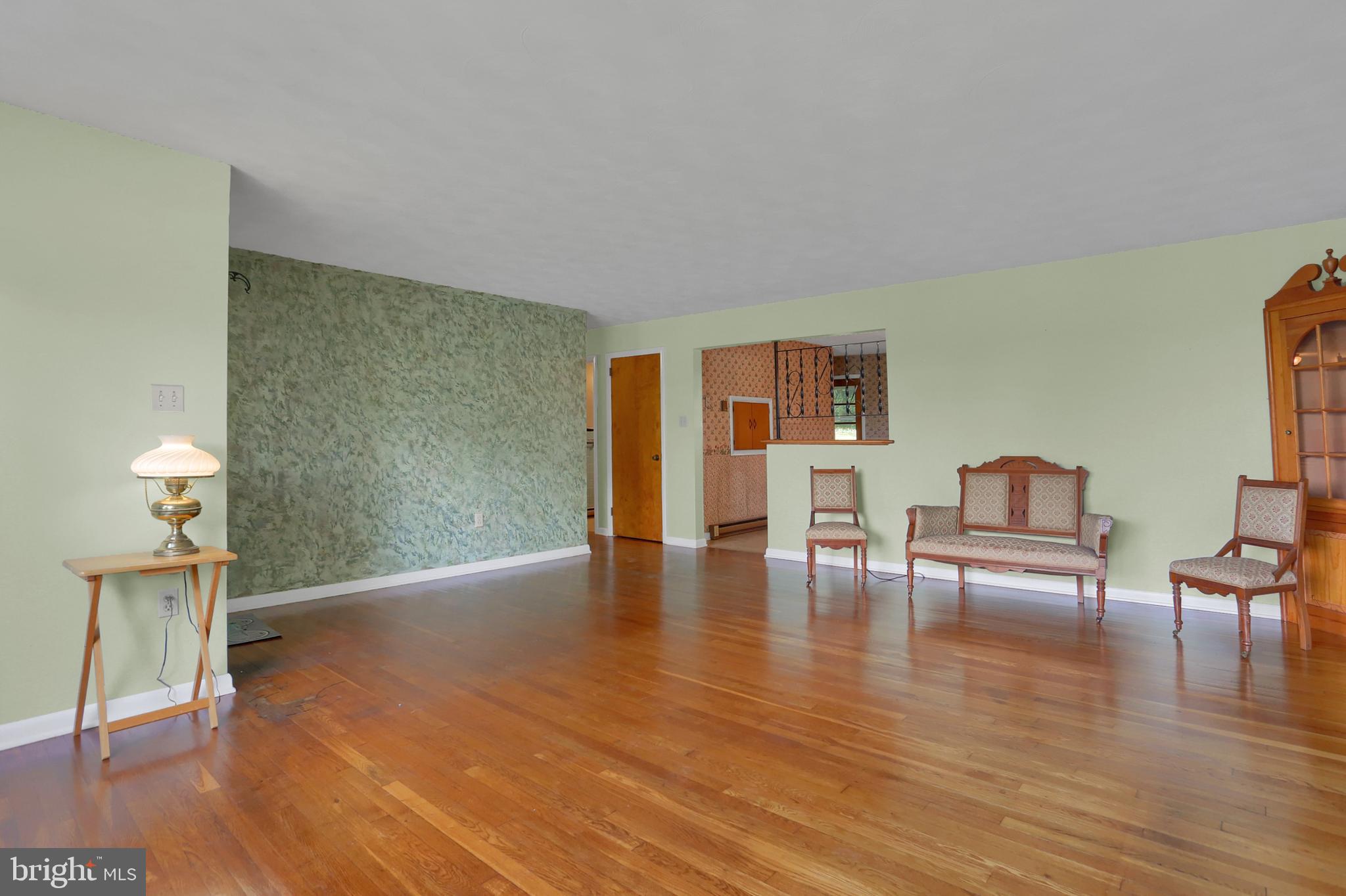 4240 Fairview Road Columbia, PA 17512 - Photo 2 of 40 Gallery Image 2