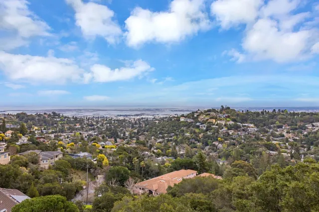 $6,800,000 | 222 Oakley Avenue, San Carlos, CA 94070