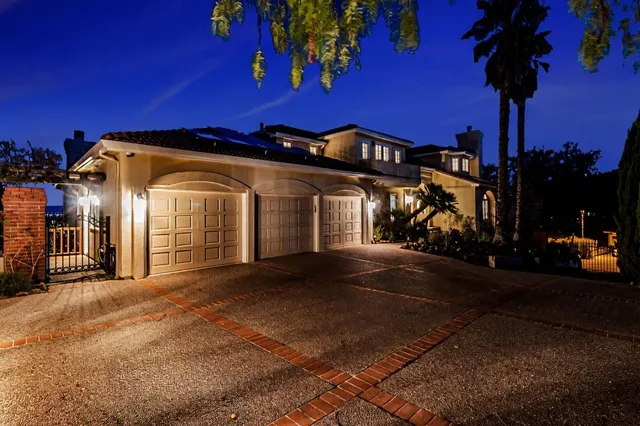 $6,800,000 | 222 Oakley Avenue, San Carlos, CA 94070