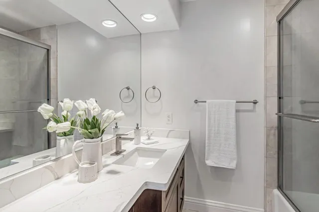 $6,800,000 | 222 Oakley Avenue, San Carlos, CA 94070