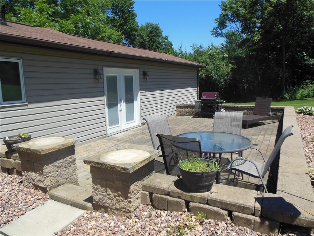 119 Spiker Road Cabot, PA 16023 - Photo 7 of 25 Perfect spot for grilling!
