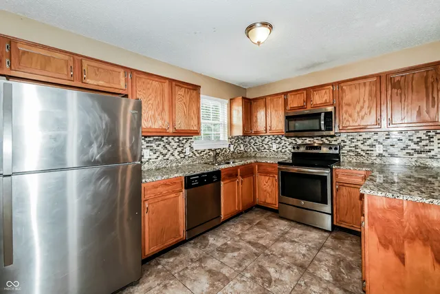 $1,850 | 4358 Trace Wood Court, Indianapolis, IN 46254