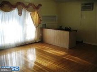 423 Valley Road Elkins Park, PA 19027 - Photo 4 of 12 Living Room
