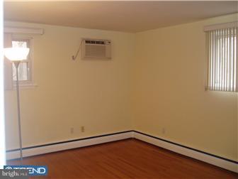 423 Valley Road Elkins Park, PA 19027 - Photo 7 of 12 Bedroom - Main