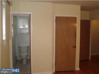 423 Valley Road Elkins Park, PA 19027 - Photo 8 of 12 Bedroom - Main