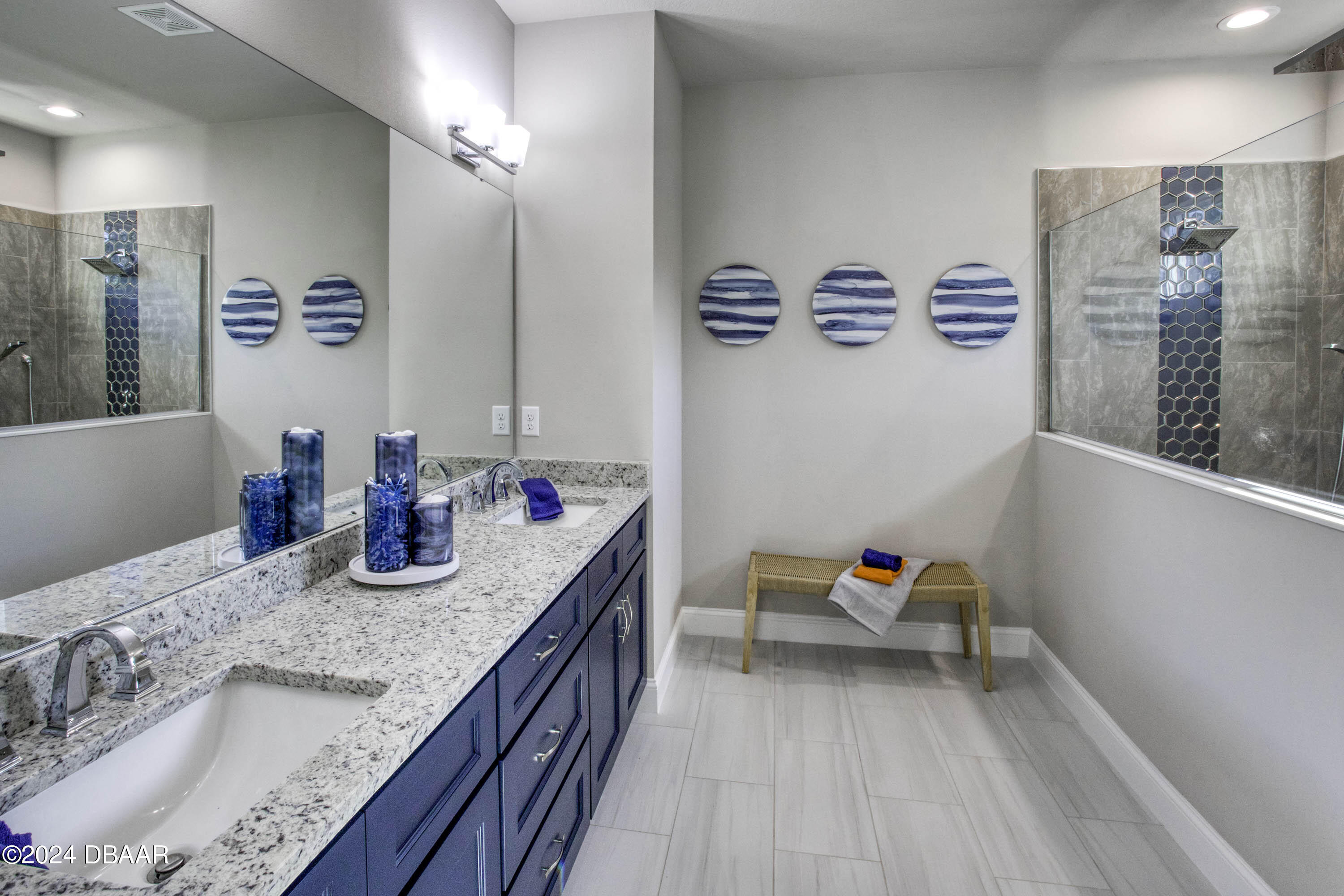 61 Putter Drive Palm Coast, FL 32164 - Photo 13 of 18 Owners Bath