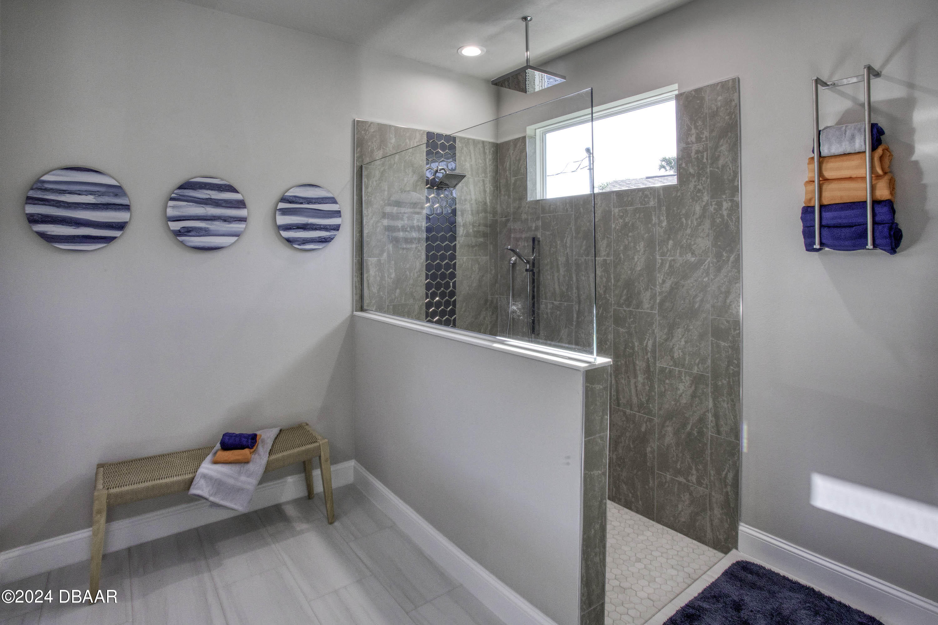 61 Putter Drive Palm Coast, FL 32164 - Photo 14 of 18 Owners Bath-shower