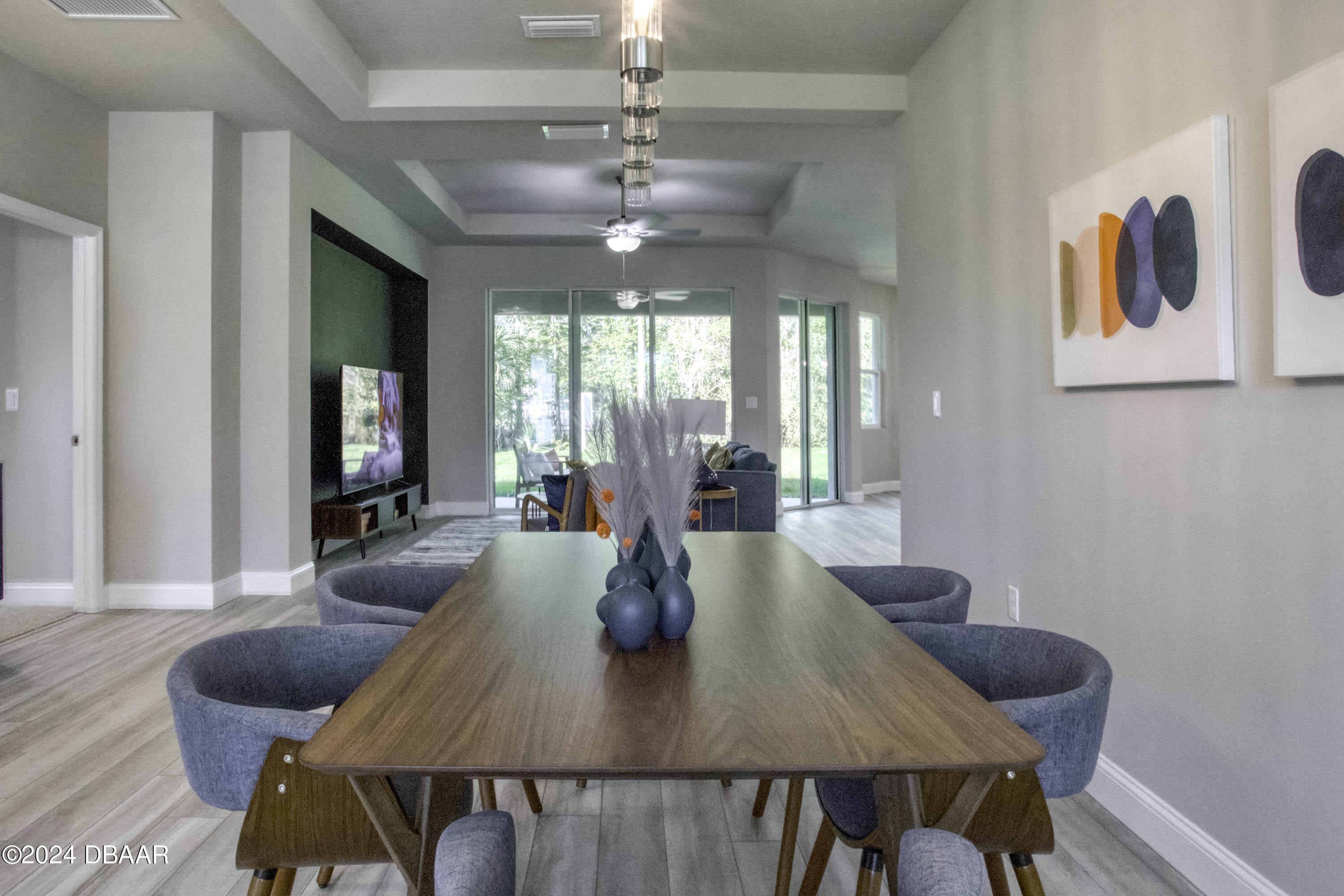 61 Putter Drive Palm Coast, FL 32164 - Photo 3 of 18 Dining to Living