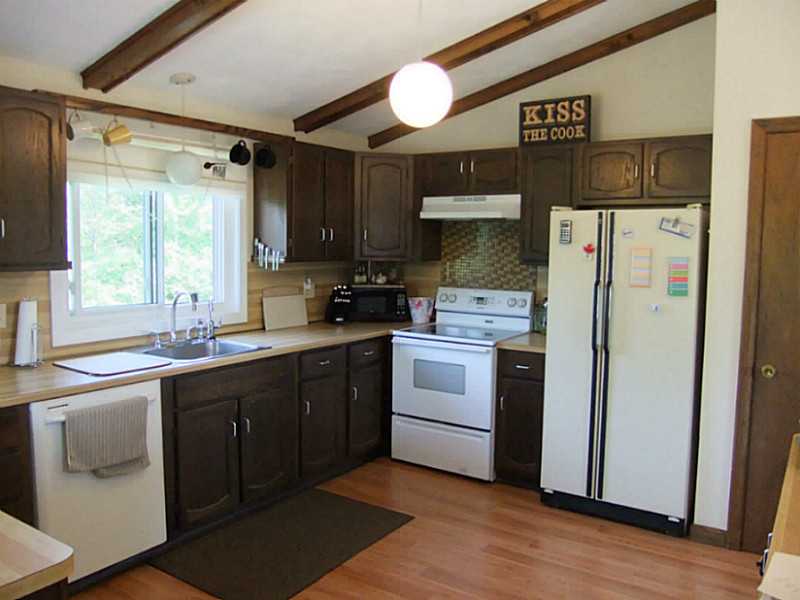191 Osprey Road South Kingstown, RI 02879 - Photo 8 of 25 Kitchen.