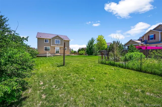 $639,500 | 35 North Newcastle Way, Aurora, CO 80018