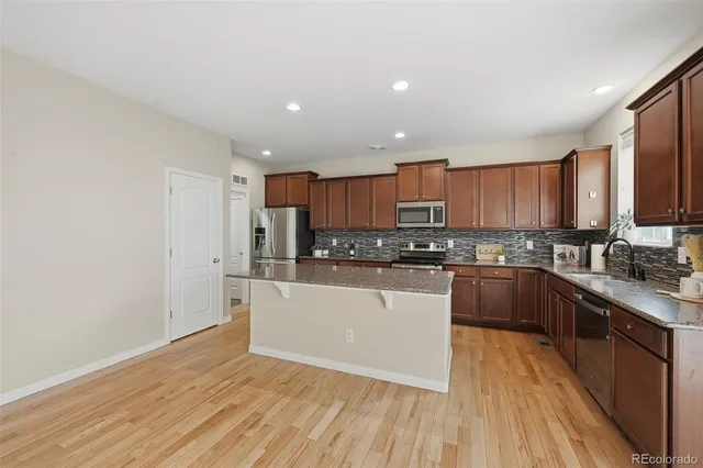 $639,500 | 35 North Newcastle Way, Aurora, CO 80018