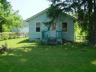 9234 Douglas Road Temperance, MI 48182 - Photo 5 of 5 541378-4.JPG
