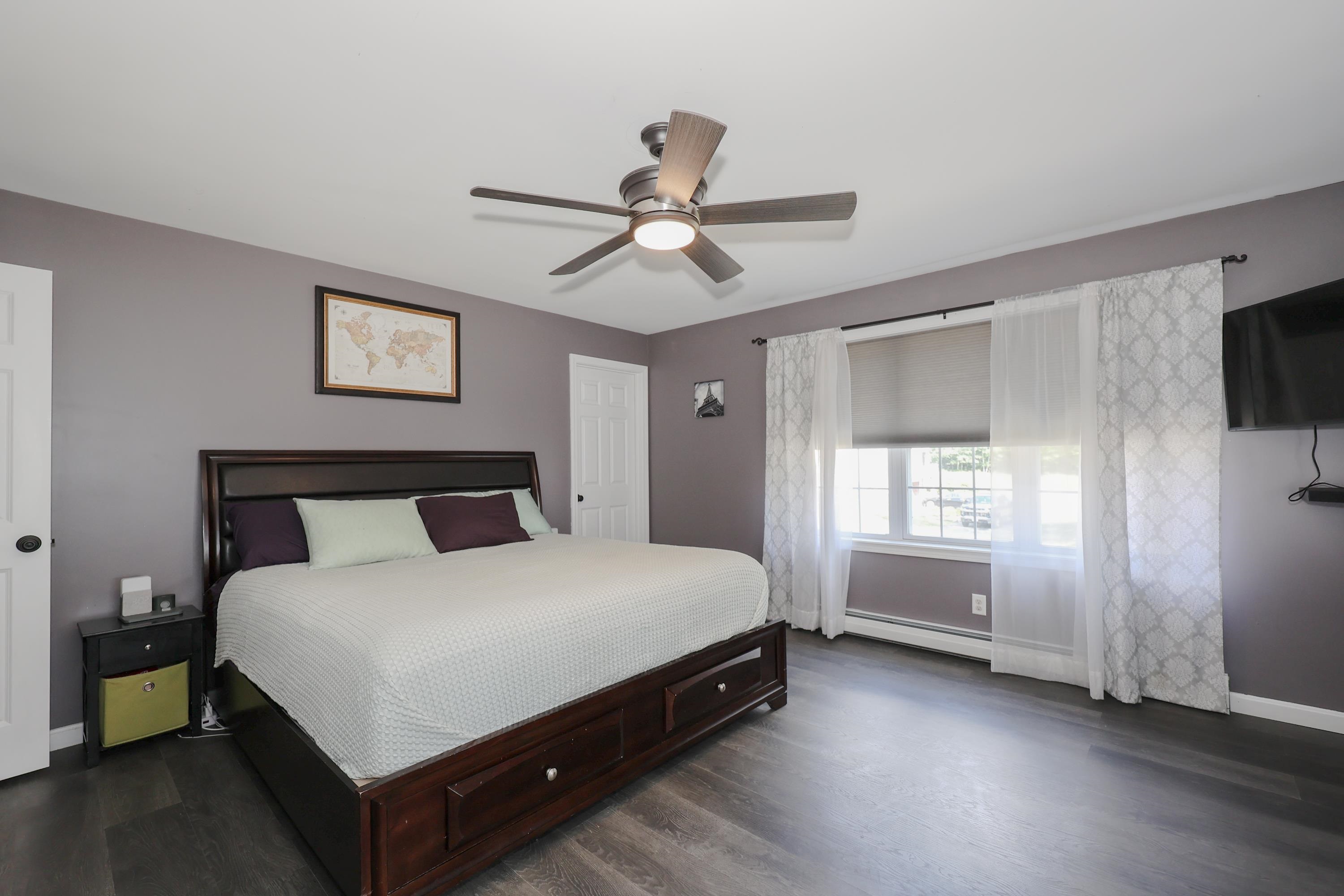 44 A Rollins Road Epping, NH 03042 - Photo 13 of 31