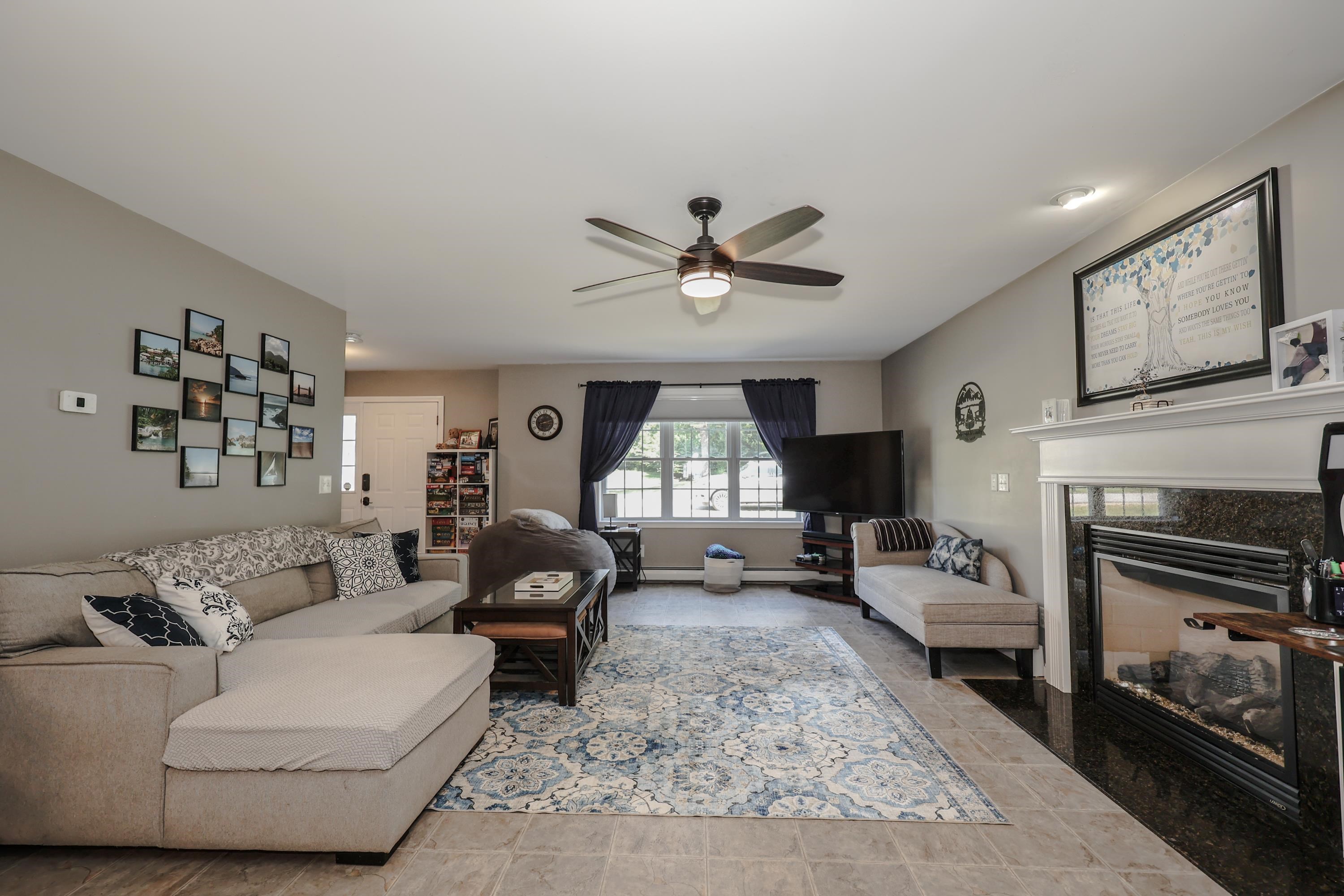 44 A Rollins Road Epping, NH 03042 - Photo 5 of 31