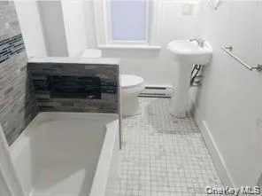 $2,000 | 37 Roosevelt Avenue, Unit 1, Poughkeepsie, NY 12601