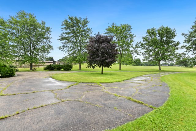 41-w580 Rohrsen Road Hampshire, IL 60140 - Photo 2 of 64
