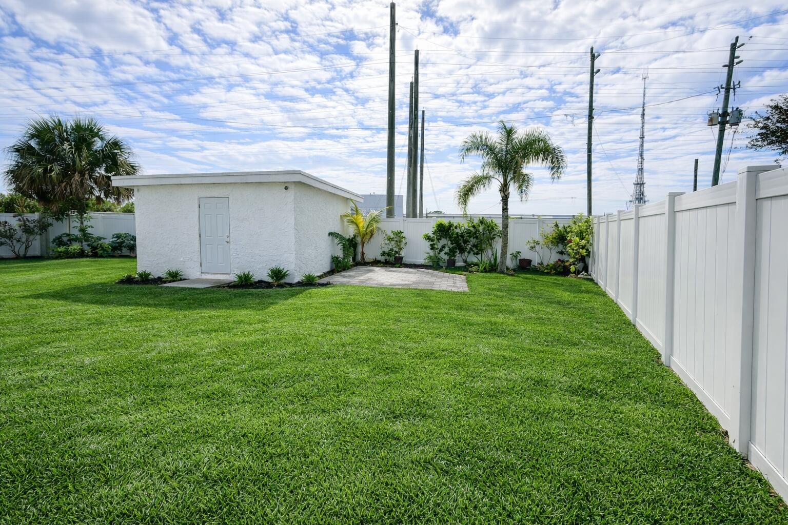 1381 West 1st Street Riviera Beach, FL 33404 - Photo 26 of 30 159A3E44-1F46-4949-9BA5-B6B9217DF4BA