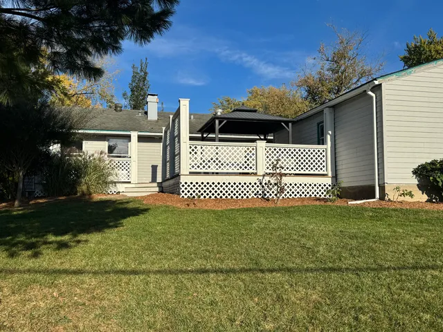 $315,000 | 216 Kosan Circle, Streamwood, IL 60107