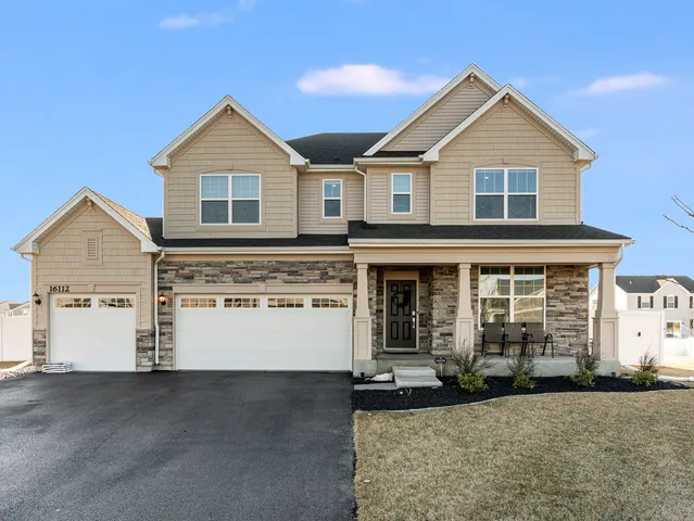 $685,000 | 16112 South Dana Drive, Plainfield, IL 60586
