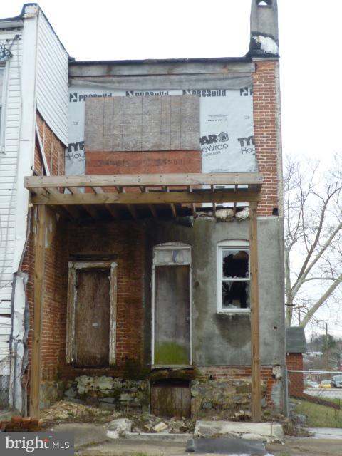 3643 Reisterstown Road Baltimore, MD 21215 - Photo 6 of 12 Exterior (Rear)