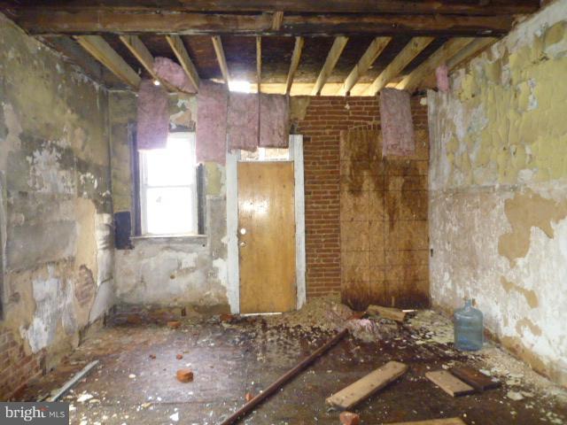 3643 Reisterstown Road Baltimore, MD 21215 - Photo 8 of 12 Interior (General)