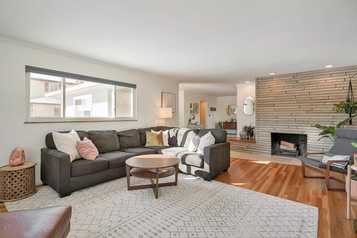 157 South Gould Road Columbus, OH 43209 - Photo 5 of 33