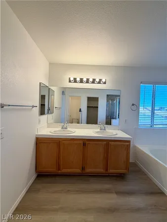 $1,950 | 846 Zinnia Circle, Henderson, NV 89015