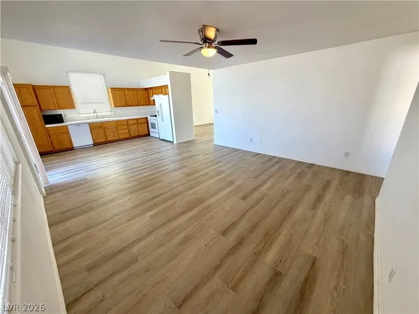 $1,950 | 846 Zinnia Circle, Henderson, NV 89015