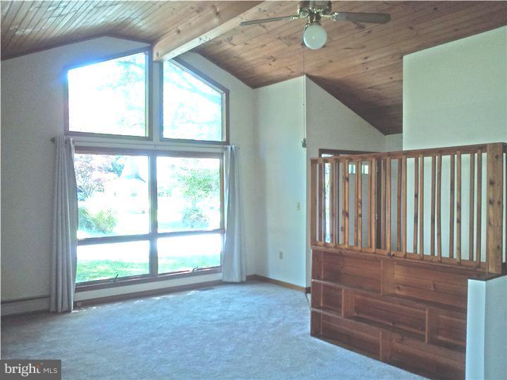 549 Richards Road Kennett Square, PA 19348 - Photo 11 of 22 Great Room