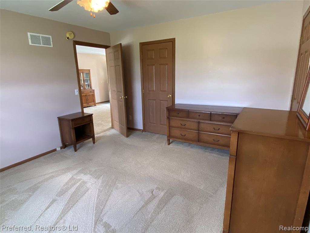 3185 Faussett Road Howell, MI 48855 - Photo 12 of 22