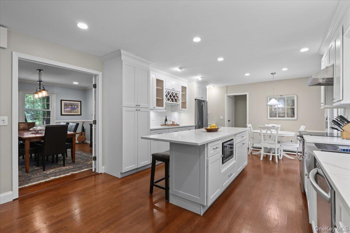 149 Brook Farm Road East Pound Ridge, NY 10576 - Photo 13 of 30 Updated Quartz countertops.