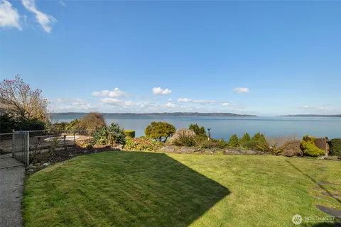 $1,750,000 | 29903 Marine View Drive Southwest, Federal Way, WA 98023