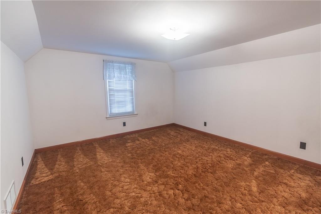 185 Barney Venable Road Pilot Mountain, NC 27041 - Photo 17 of 23 Gallery Image 17