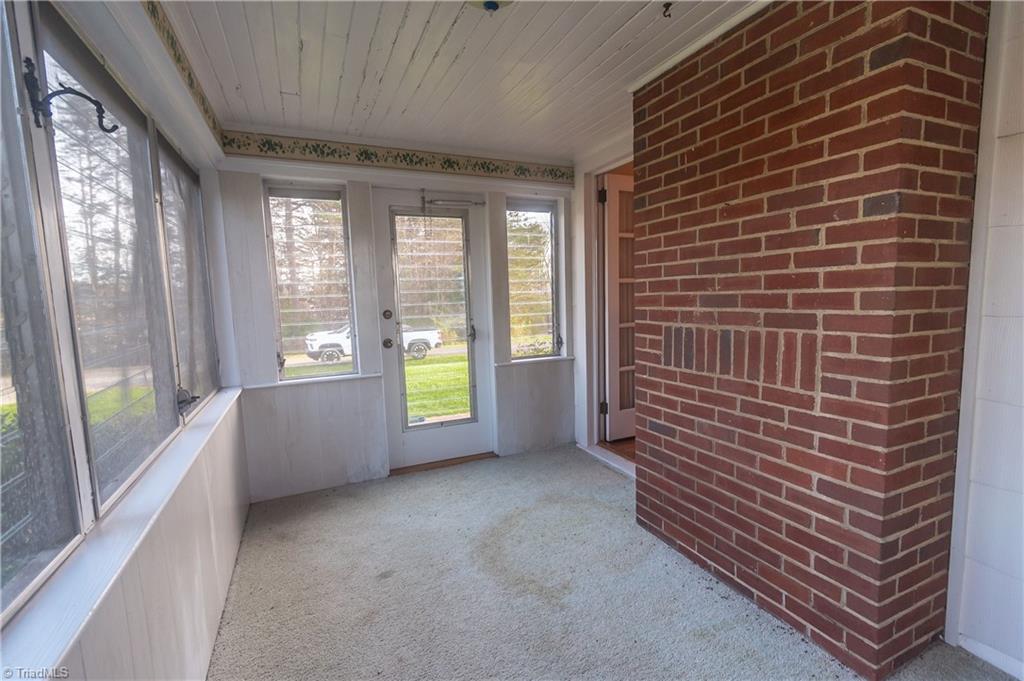 185 Barney Venable Road Pilot Mountain, NC 27041 - Photo 19 of 23 Gallery Image 19