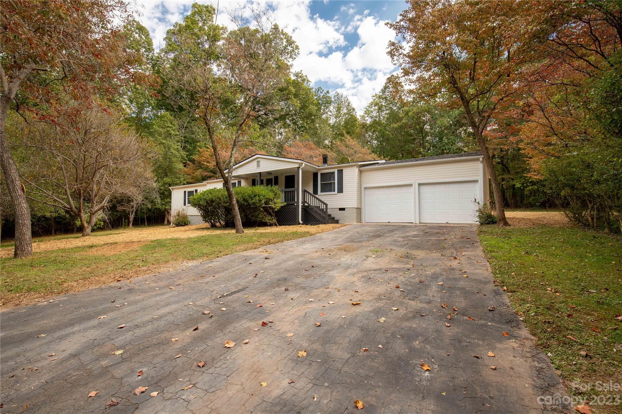 278 Heatherlock Road Clover, SC 29710 - Photo 1 of 16
