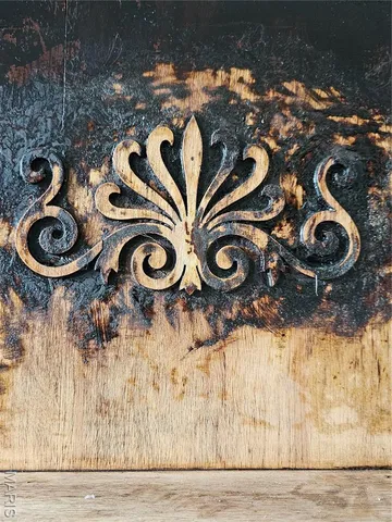 $650,000 | 3130 Russell Boulevard, St. Louis, MO 63104