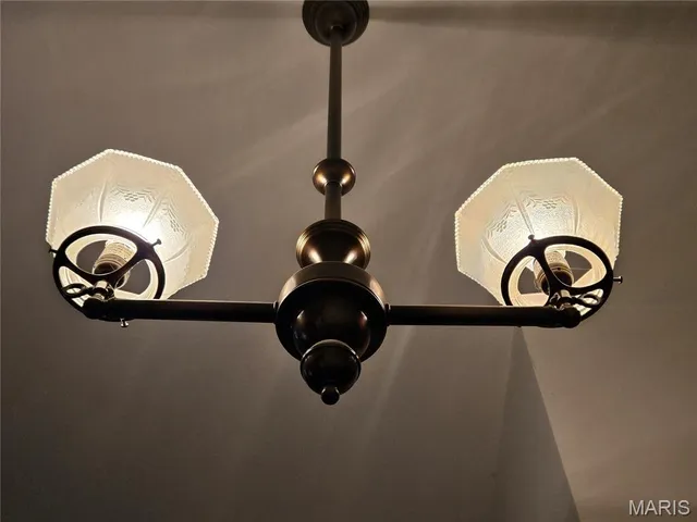 $650,000 | 3130 Russell Boulevard, St. Louis, MO 63104