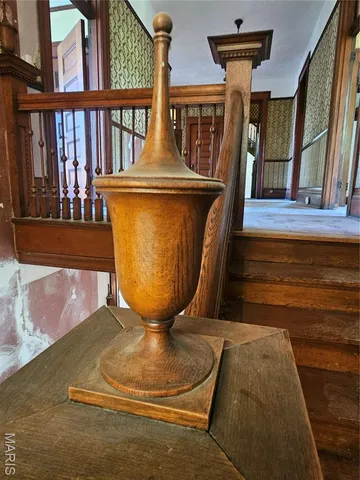 $650,000 | 3130 Russell Boulevard, St. Louis, MO 63104