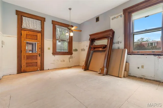 $650,000 | 3130 Russell Boulevard, St. Louis, MO 63104