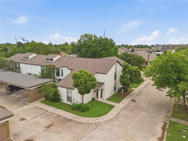 $149,500 | 2308 Lake Street, Lake Charles, LA 70601