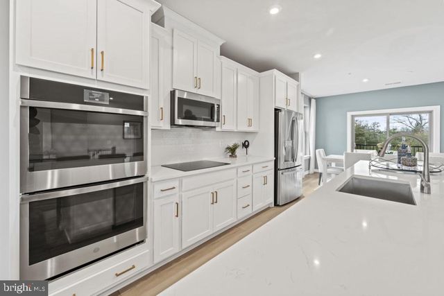 $671,765 | 13586 Innovation Station Loop, Herndon, VA 20171