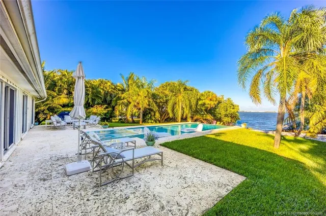 $20,000 | 62 South Sewalls Point Road, Stuart, FL 34996