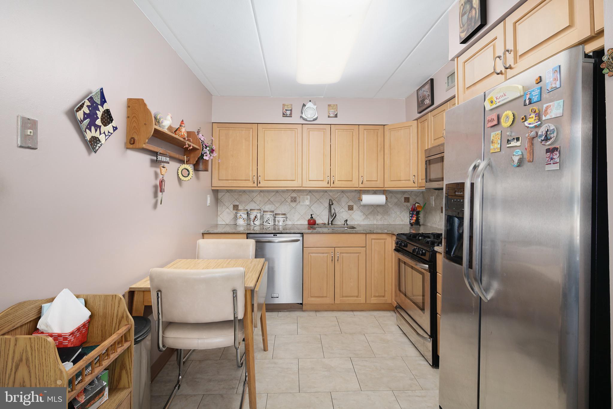 8922 Krewstown Road, Unit 202 Philadelphia, PA 19115 - Photo 10 of 25 Gallery Image 10