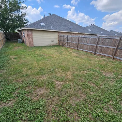 $1,750 | 11802 Garden Terrace Drive, Dallas, TX 75243