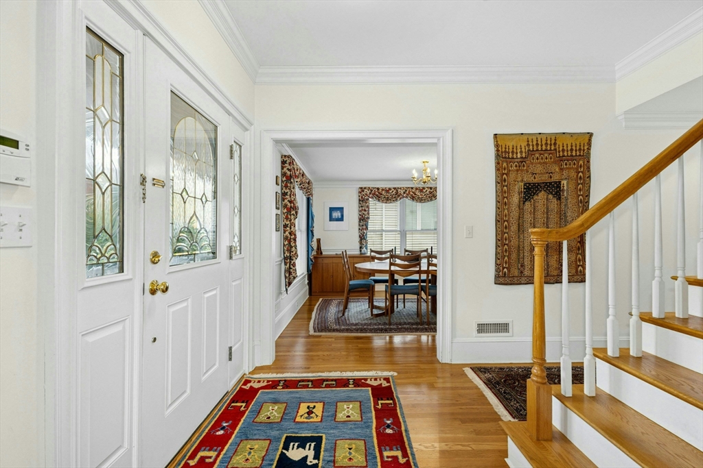 69 Bridge Street Lexington, MA 02421 - Photo 5 of 38 Gallery Image 5