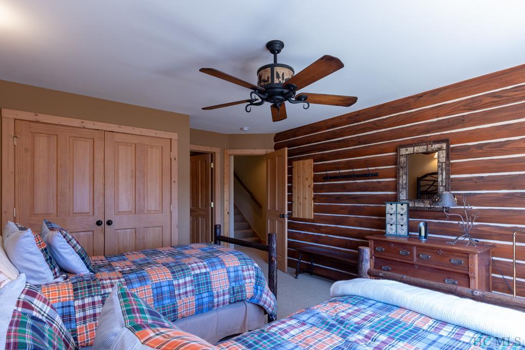 207 A Rendezvous Ridge, Unit A Cashiers, NC 28717 - Photo 15 of 24 Gallery Image 15